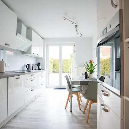 Casa Svea - 2x Parken-amazon Prime-terasse-garten-vollausstattung
